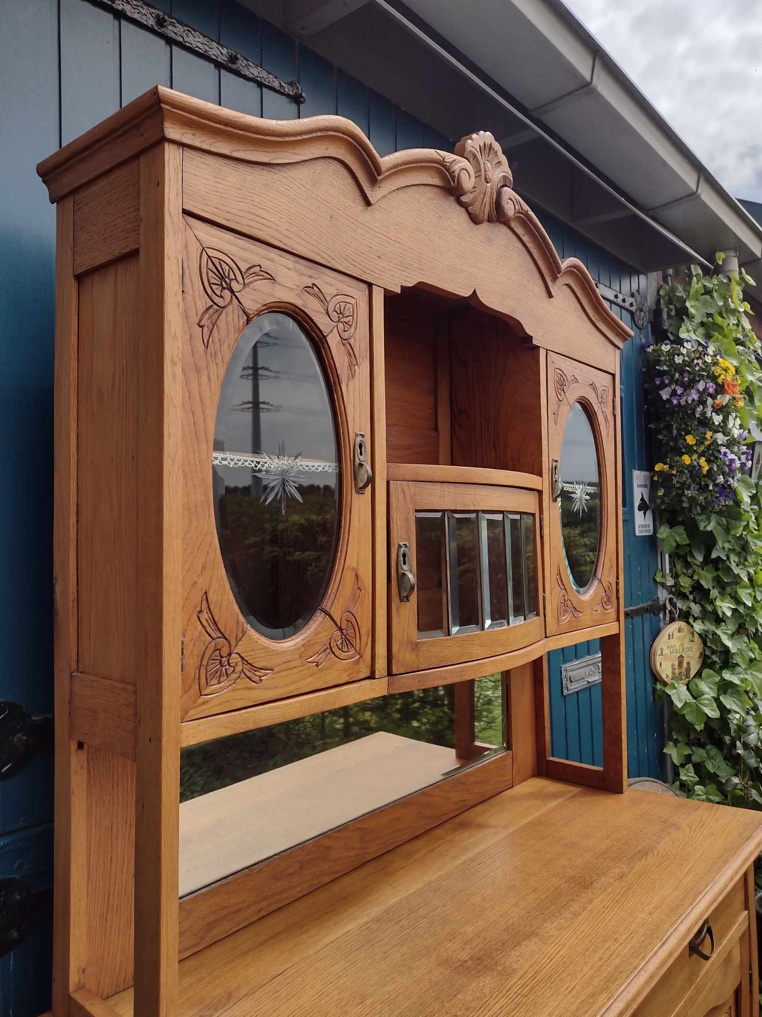 *Nog te restylen* Brocante buffetkast