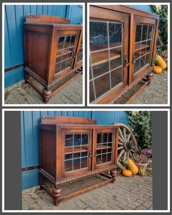 *Nog te restylen* Vintage theekastje