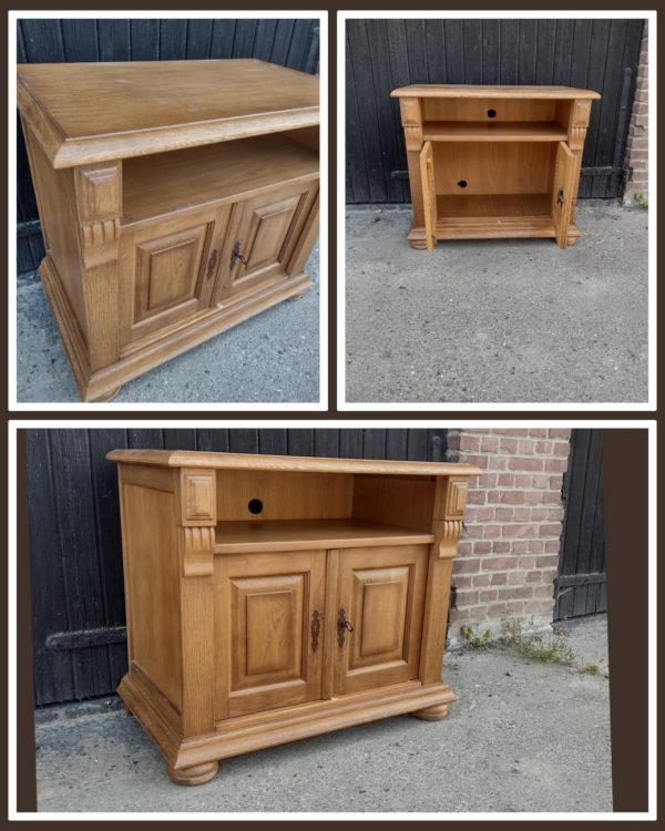 *Nog te restylen* audiomeubel/tv meubel eiken *Nog te restylen* audiomeubel/tv meubel eiken