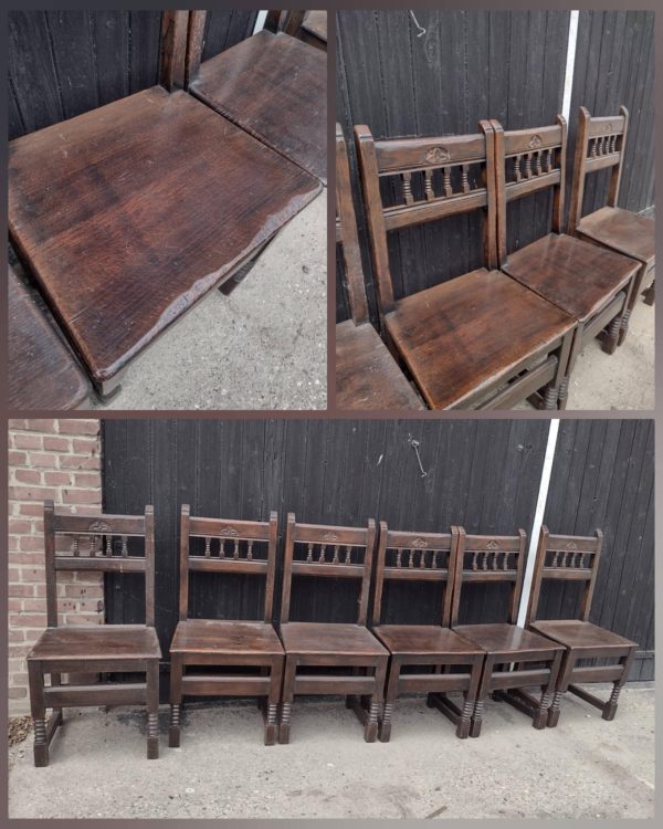 *Nog te restylen* 6 eikenhouten kloosterstoelen *Nog te restylen* 6 eikenhouten kloosterstoelen