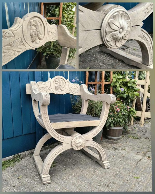 Vintage stoel houtsnijwerk