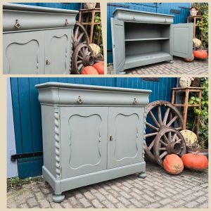 e9a1fefd-afba-467d-929a-80f90e23eb75 Vintage biedermeier commode kast