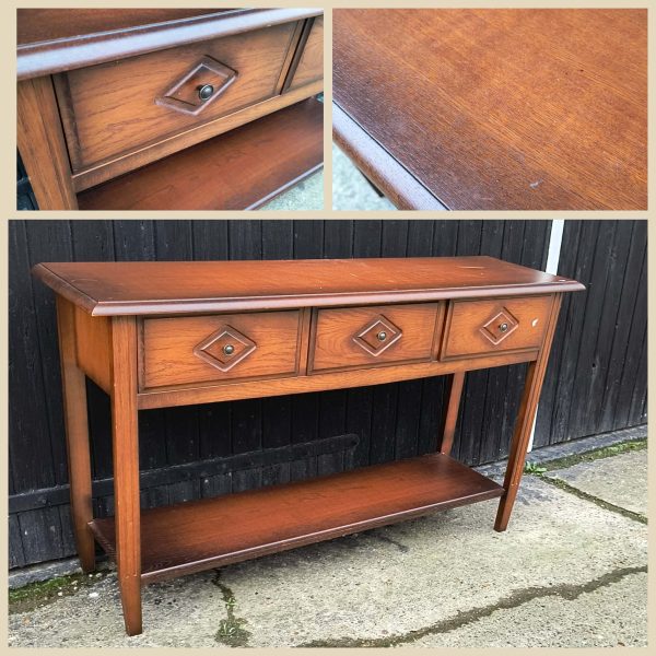 Sidetable massief eiken