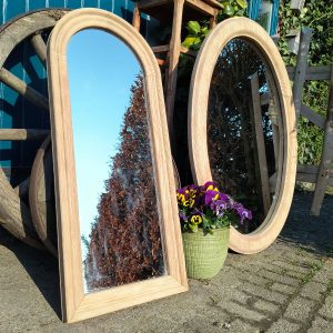 Robuuste & landelijke spiegels gezandstraald eiken