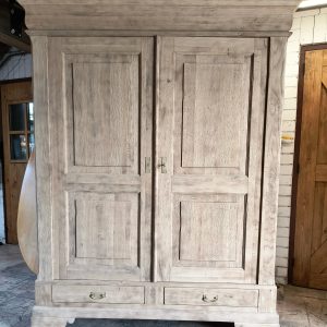 Frans eiken broodkast gezandstraald