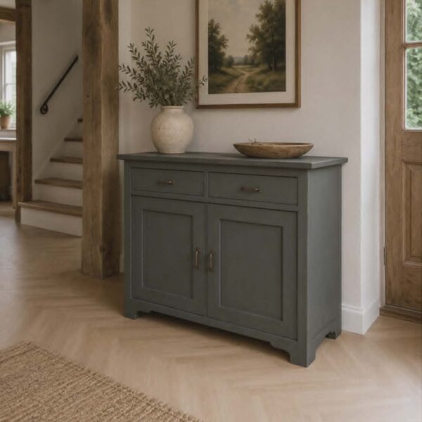 Kast army green met bovenblad black wash.