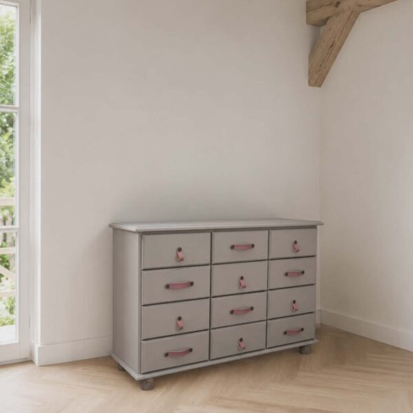 Apothekerskast taupe met boomstam poten.