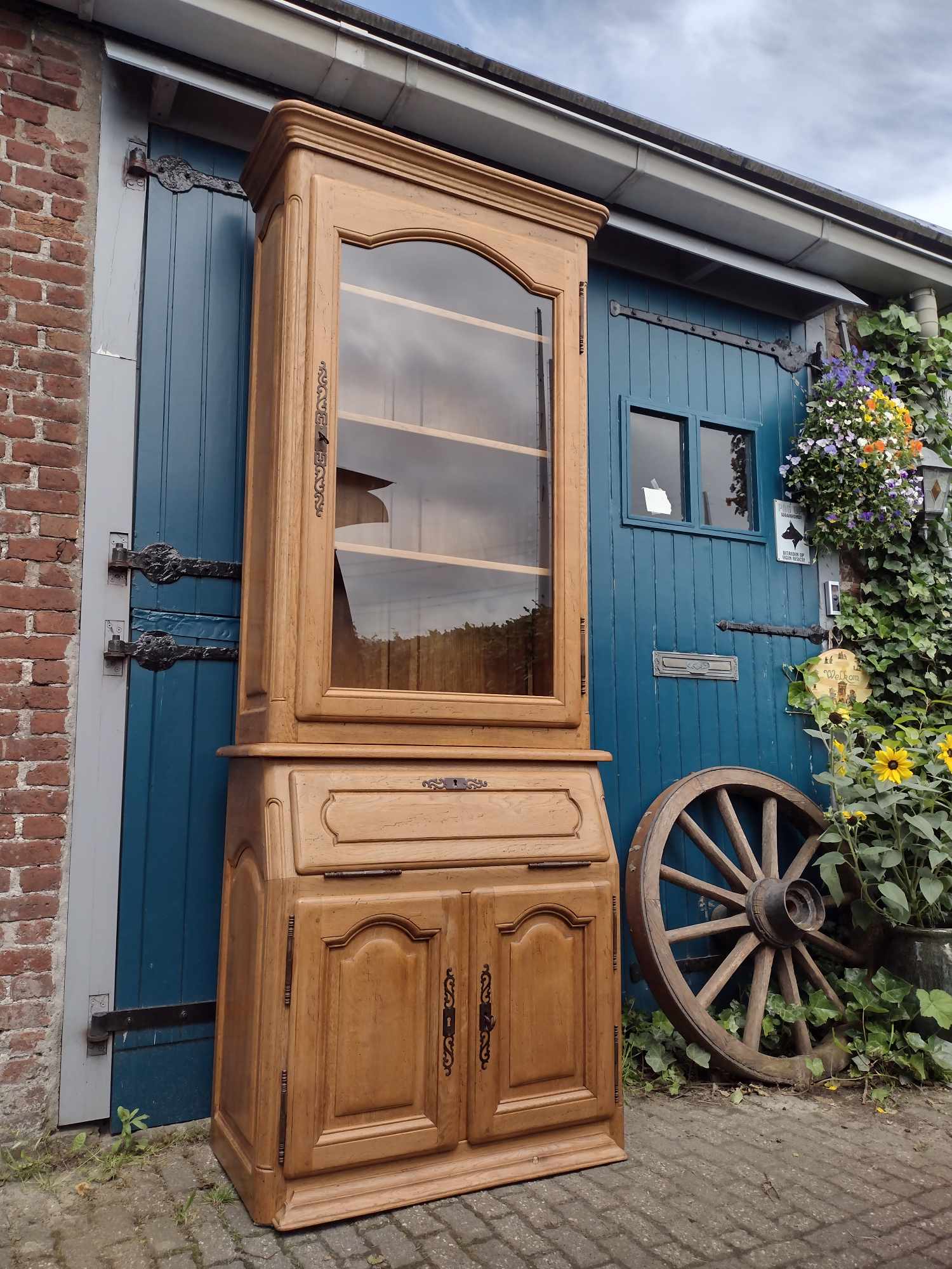 Hoge vitrinekast secretaire - Image 4