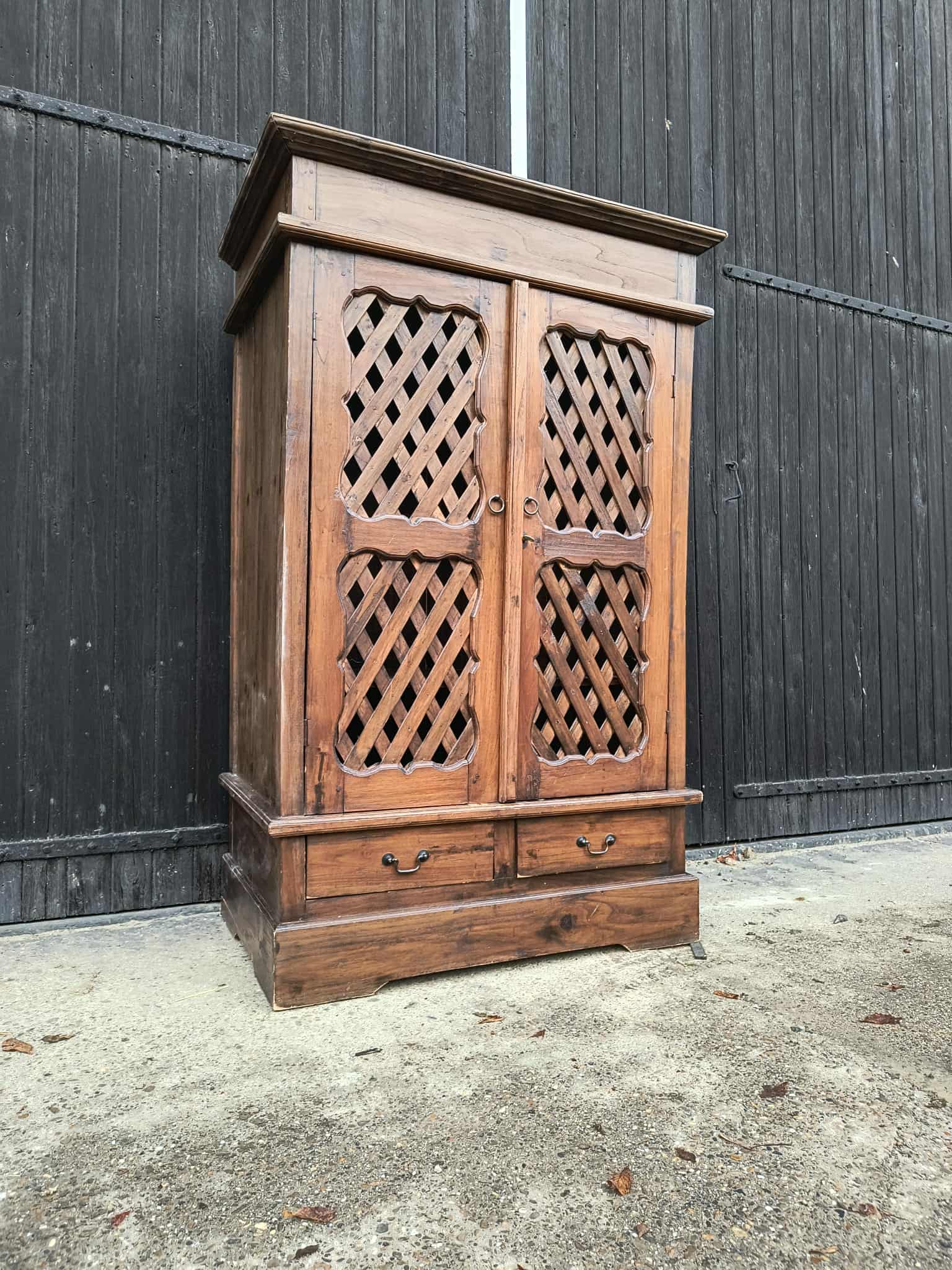 Gevlochten teakhouten kast met geheim vak - Image 2